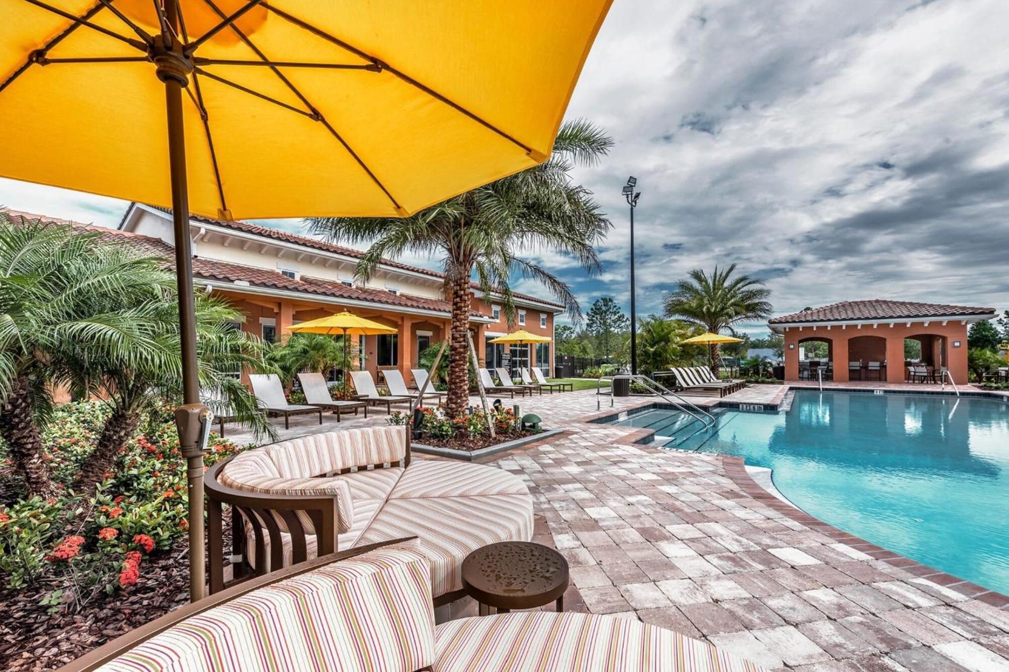 Apartamento Entire King Bed, Pets Welcome, 15 Min To Parks, Resort-style Amenities Kissimmee