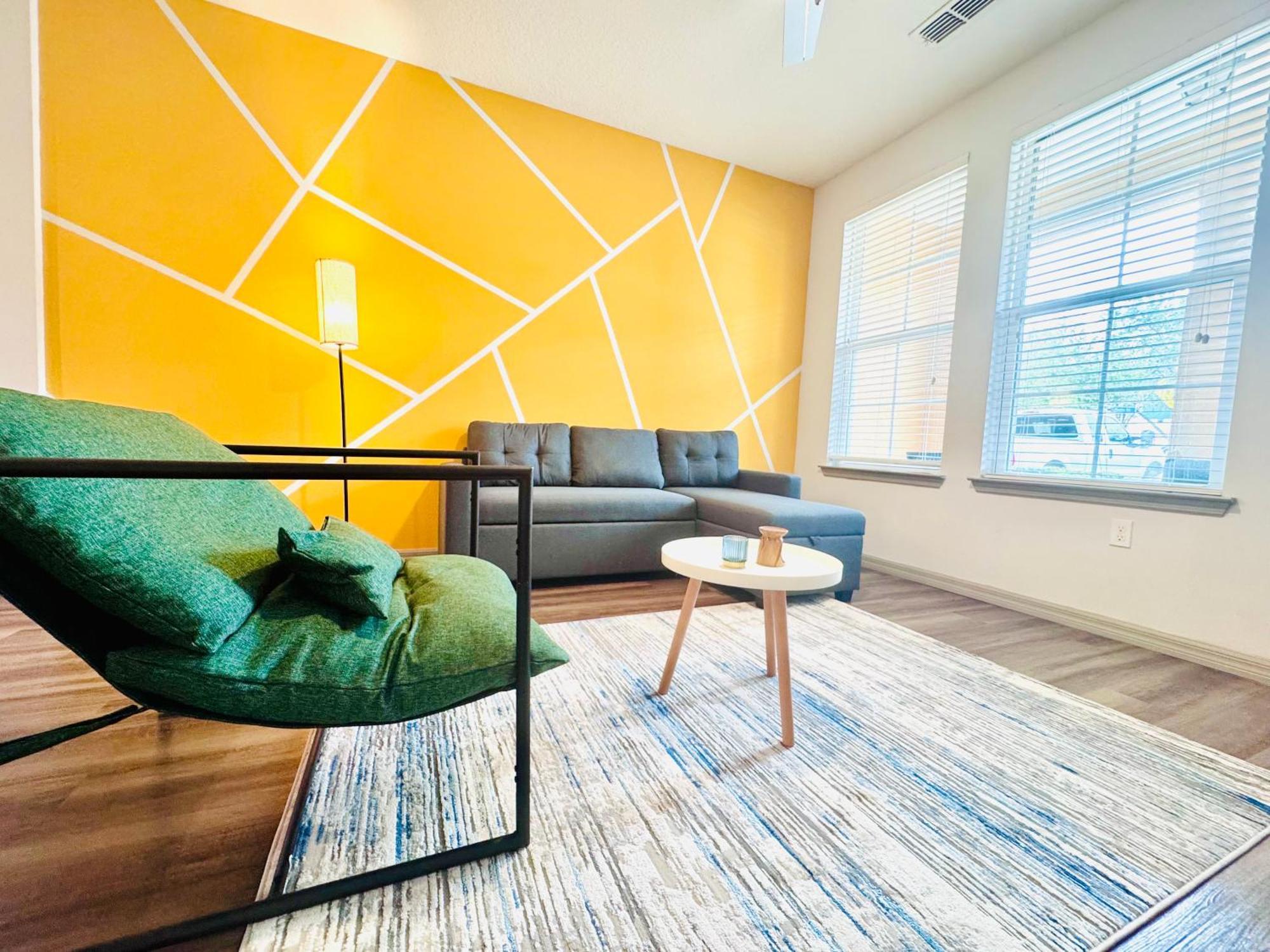 Apartamento Entire King Bed, Pets Welcome, 15 Min To Parks, Resort-style Amenities Kissimmee