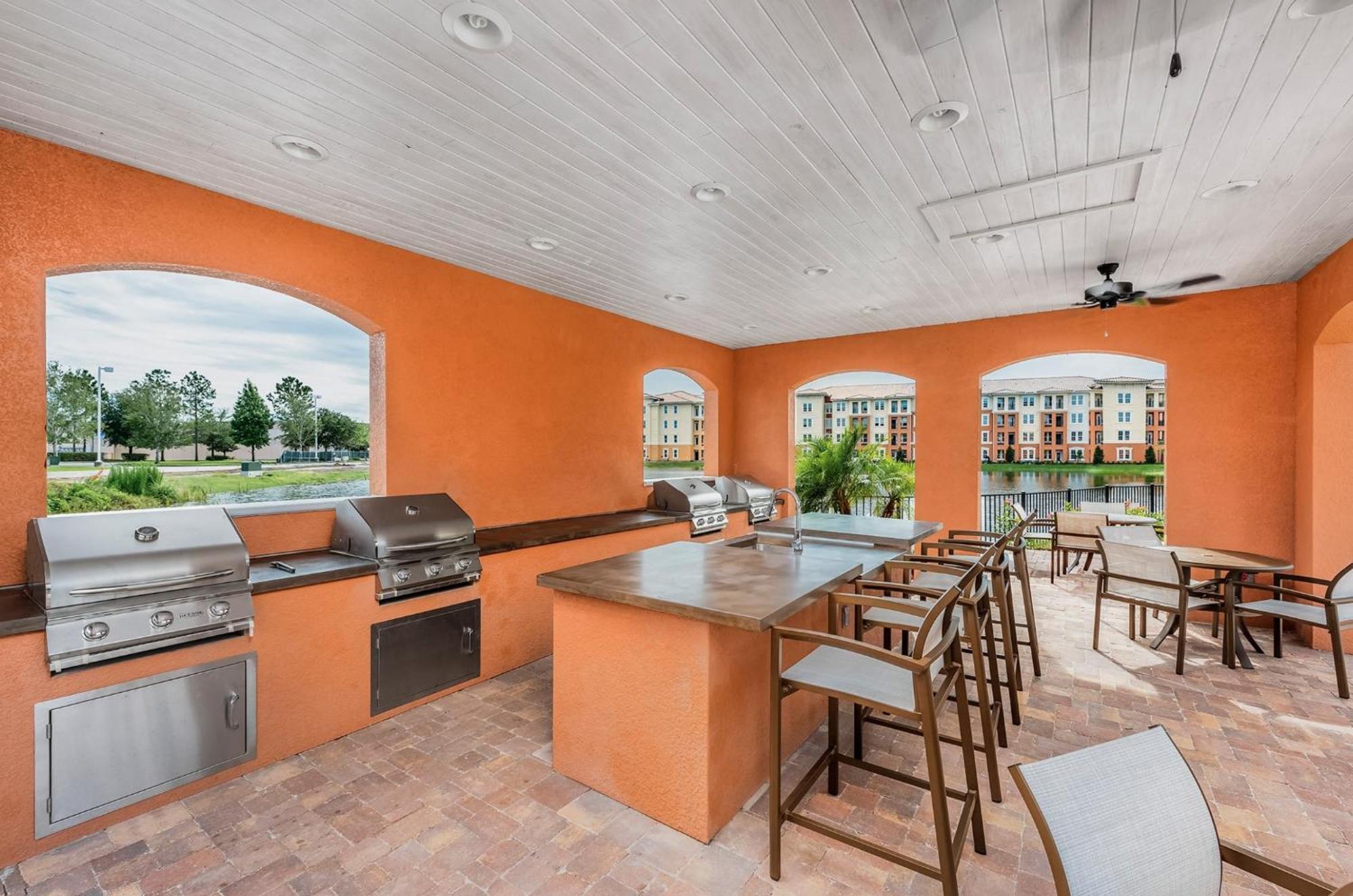Entire King Bed, Pets Welcome, 15 Min To Parks, Resort-style Amenities Apartamento Kissimmee