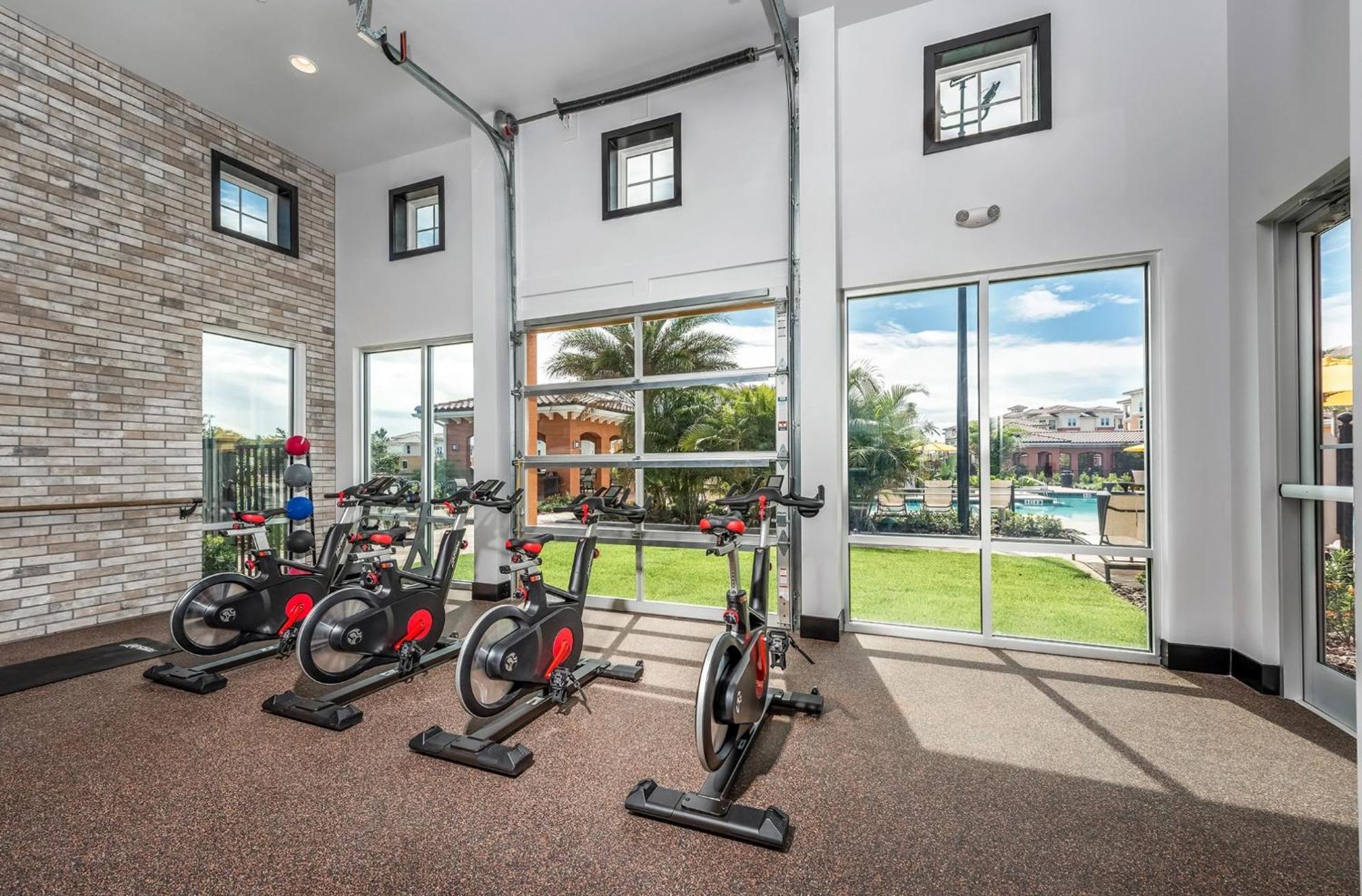 Apartamento Entire King Bed, Pets Welcome, 15 Min To Parks, Resort-style Amenities Kissimmee